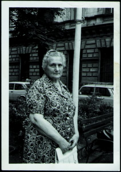 JUDIT KINSZKI’S MOTHER ILONA KINSZKI died in 83