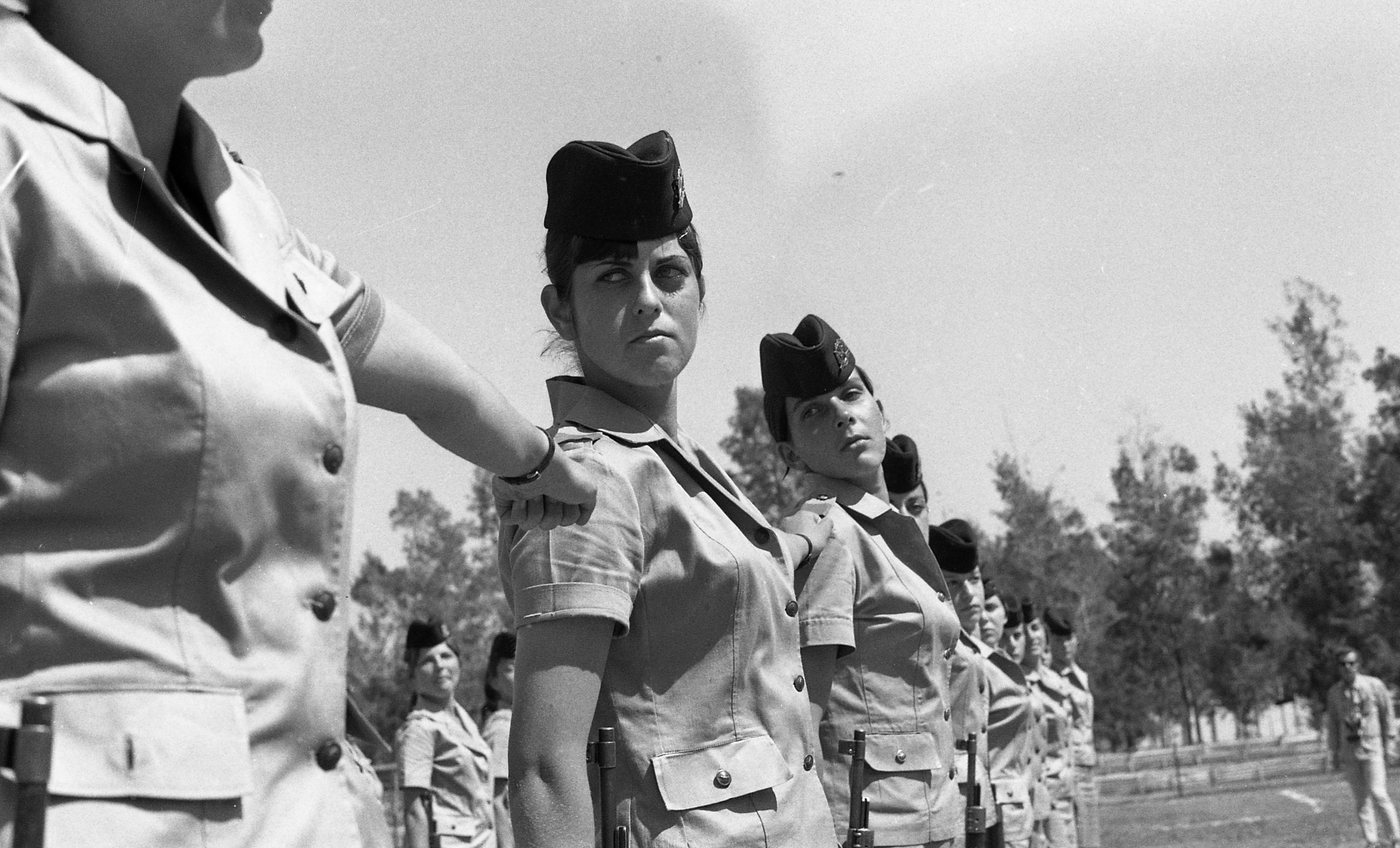 חיל הנשים, 1970, צילום: צוות יפפא, מתוך ארכיון דן הדני